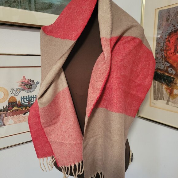 Vintage Men Or Women's 100% lambswool Scarf Christian Dior - Picture 1 of 4